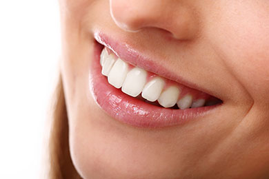 resultados implantes dentales sin tornillos malaga
